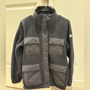 Pre-owned Vuori black Sherpa Jacket, size XS